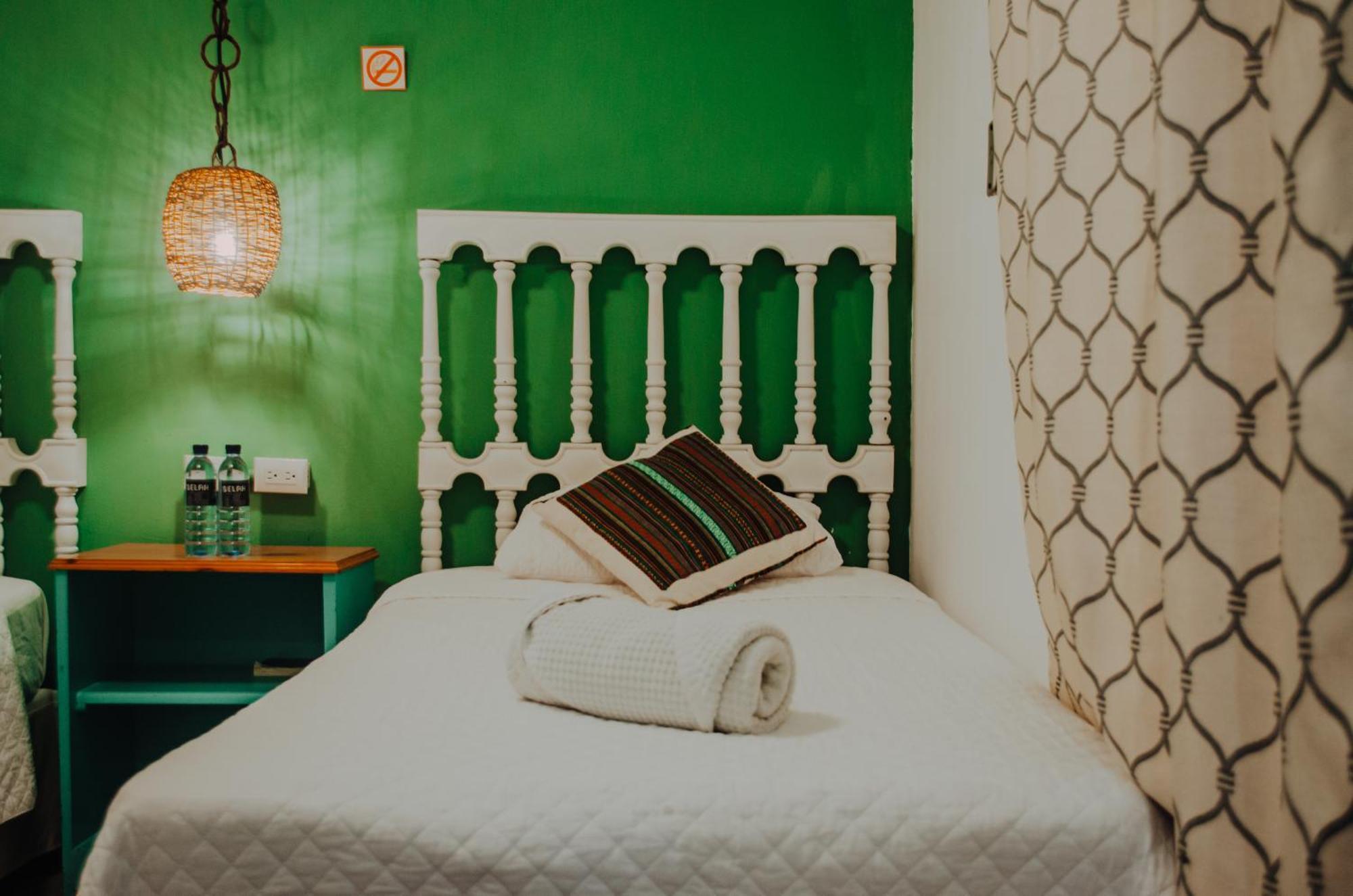 Selah & Coffee Hotel 4*